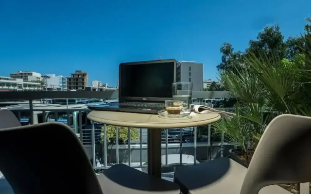 Mediteranean Luxury Apartment