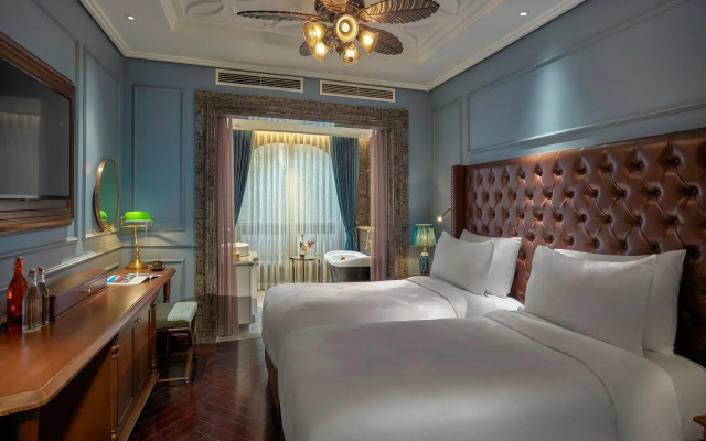 Peridot Grand Luxury Boutique Hotel