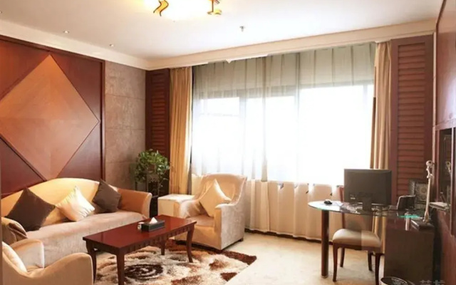 Xuzhou Zhonghui International Conference Center Hotel