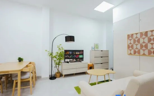 2bed 2bath Apt/Lift/Quiet+Spacious/Near Top Attractions
