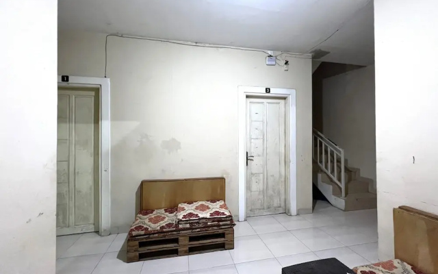 OYO 93412 Kost Irma Syariah Near UPTD SMP Negeri 8 Parepare