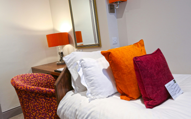 The Belmont Hotel