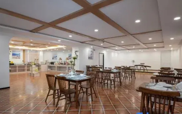 Geli Hotel (Laiyang High-speed Railway Station Branch)