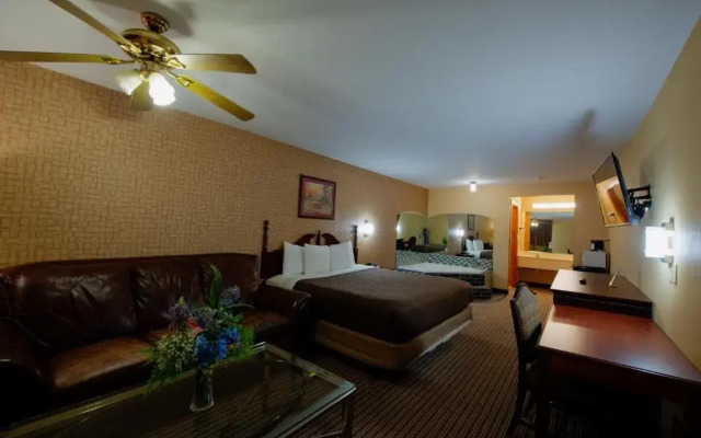 Brentwood Inn and Suites