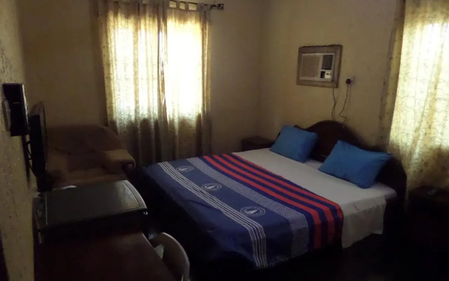 Abi-K Suites and Inn