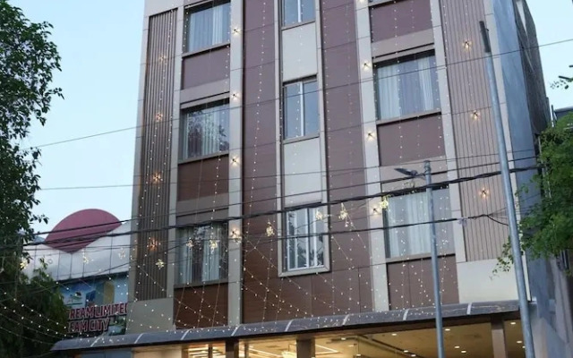 Hotel Green Palace