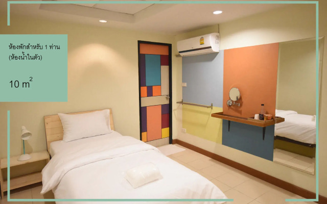 ROOM at PRACHACHUEN