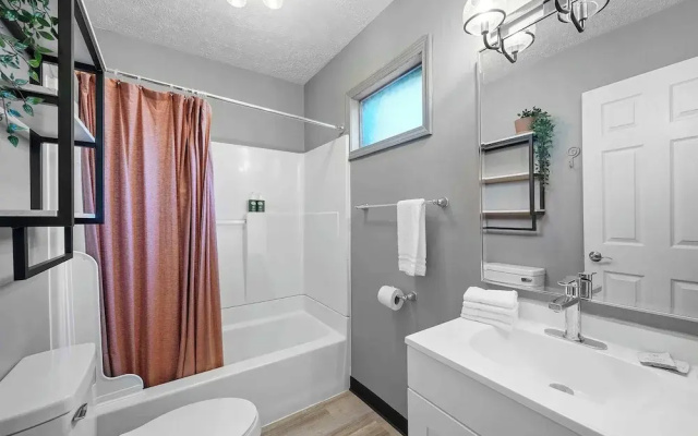 North Pearl Residences 874