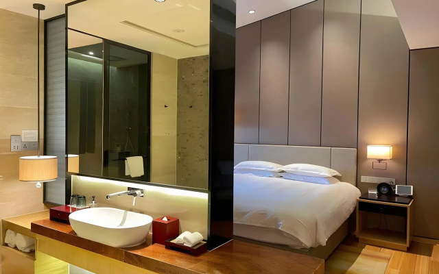 Cheery Dragon Canal Hotel Hangzhou