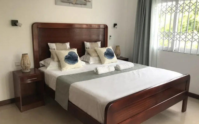 Tropic Villa Annex