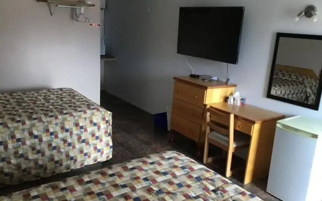 Fort Road Motel