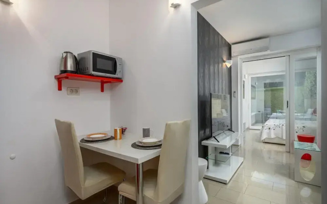 Apartment in Porec Near Rock Beach