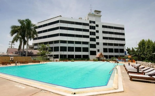 Ayutthaya Grand Hotel