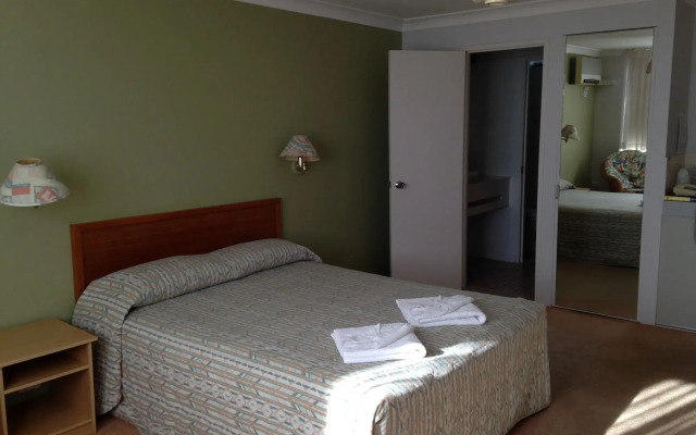 Hervey Bay Hotel & Resort