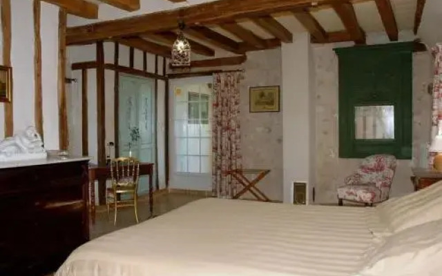 House La Petite Giraudiere 2