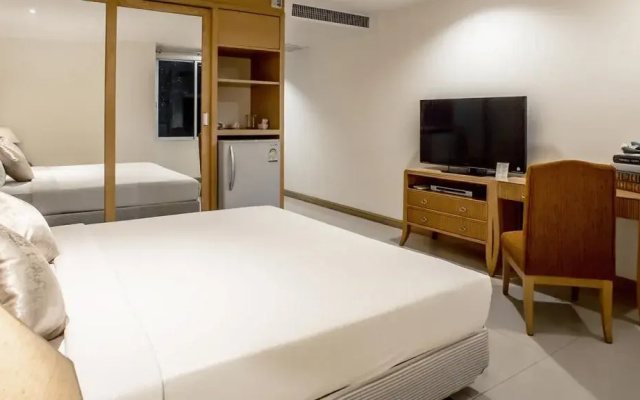 Hope Land Hotel Sukhumvit 24