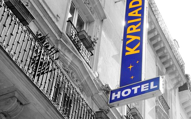 Kyriad Hotel XIII Italie Gobelins вид на фасад