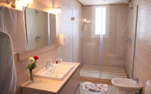 Zain Hotel