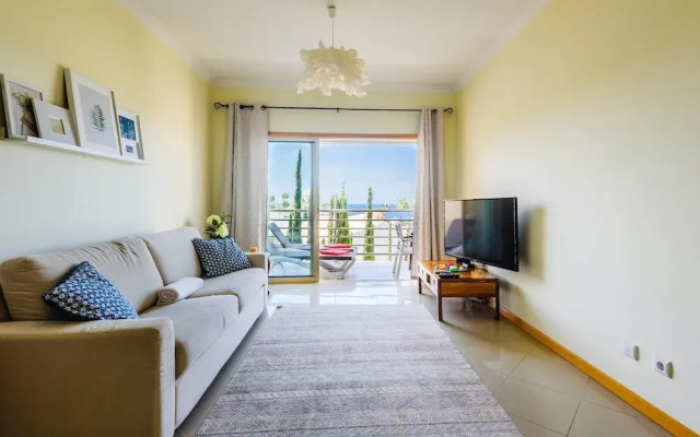 Apartment By the sea