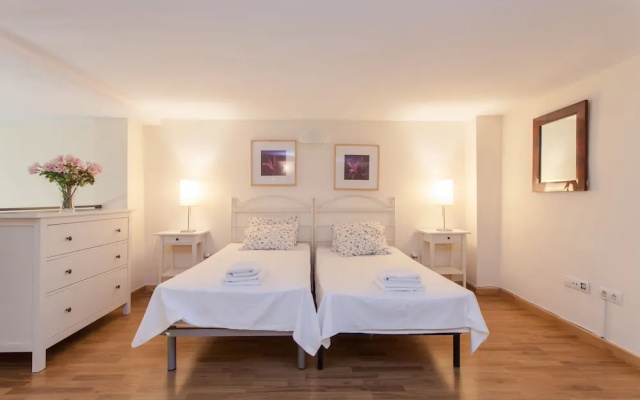 Sevilla Alquila Amplios Duplex en Triana