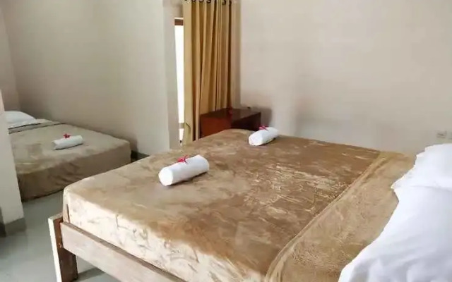 Lidah Lokal Guesthouse Singaraja