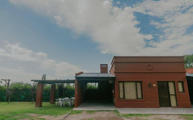 Отель Cabañas La Cosecha Сан-Рафаэль вид на фасад