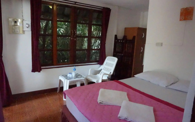 Pine Bungalow Krabi
