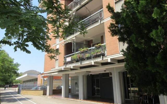 Отель Train Station Flat Италия, Маргера - отзывы, цены и фото номеров - забронировать отель Train Station Flat онлайн парковка