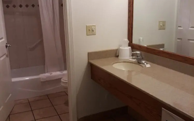 Stay Express Inn Hamilton