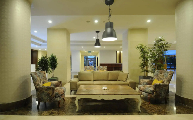 Goldcity Hotel
