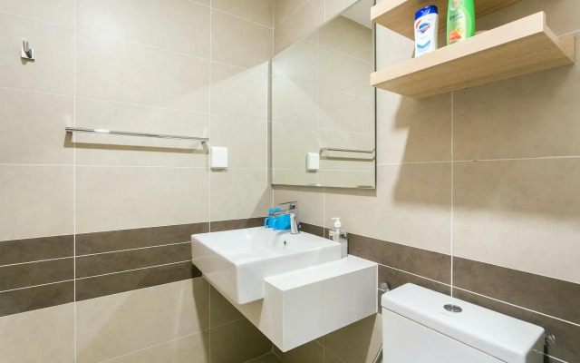 Saigon Apartment - River Gate Residence