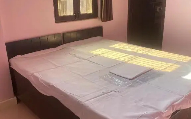 OYO Cozy Home
