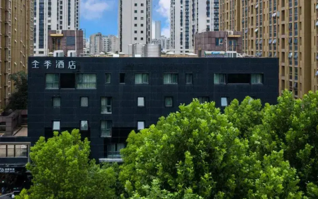 Ji Hotel Nanjing Middle Jiangdong Road