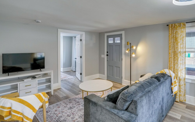 Hudson Valley Retreat! Convenient Apt in Kingston