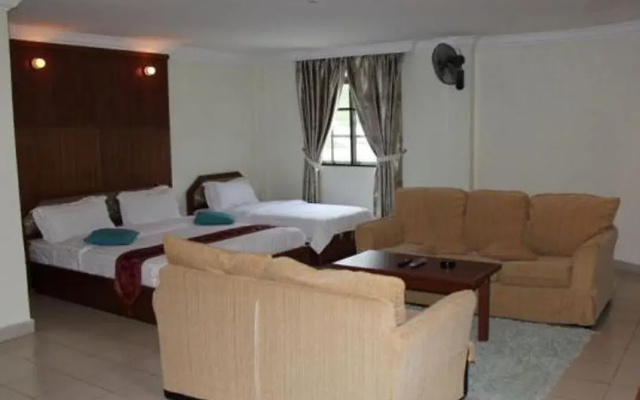 The Cottage Hotel