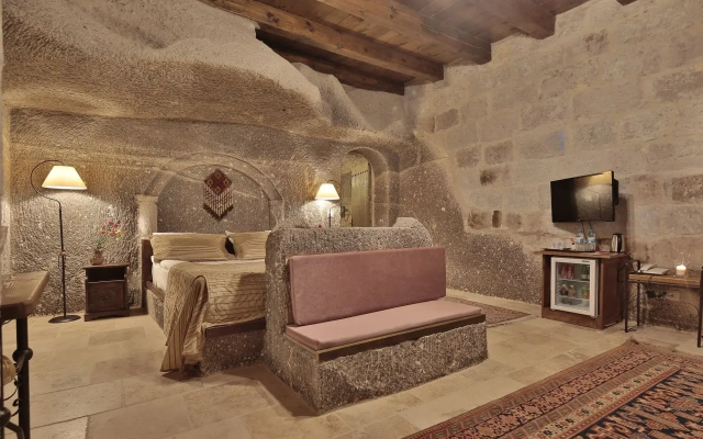 Tekkaya Cave Hotel