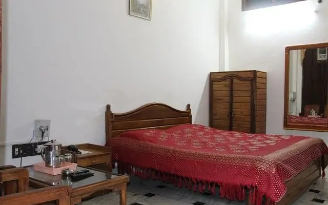 Hotel Mayank
