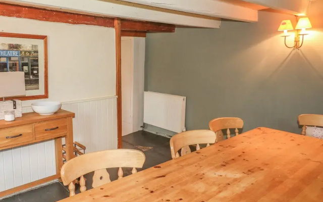 Meadowside Cottage