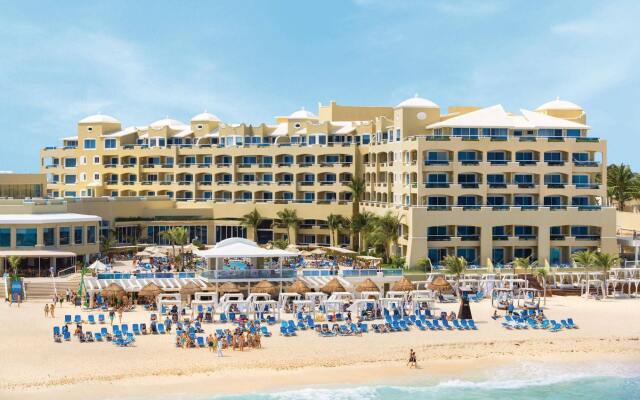 Отель Panama Jack Resorts Gran Caribe Cancun - All Inclusive Мексика, Канкун - 1 отзыв об отеле, цены и фото номеров - забронировать отель Panama Jack Resorts Gran Caribe Cancun - All Inclusive онлайн пляж
