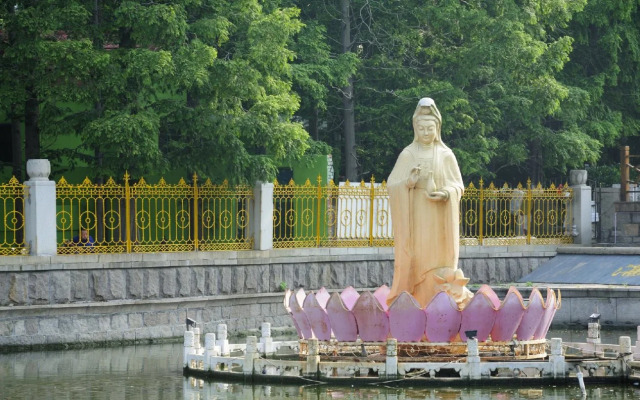 Zhongjin Holiday Hotel Qingdao