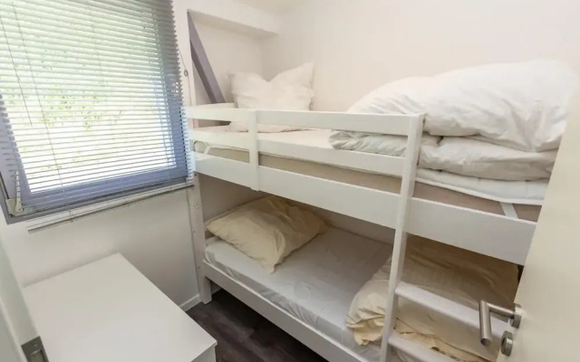 Holiday Home in Waxweiler With Pool Access