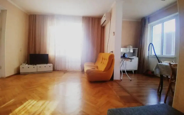 3-h komnatnaja kvartira s vidom na more