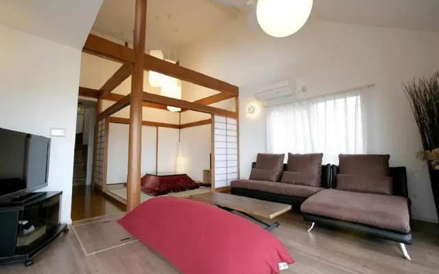 iHouse あたみんち