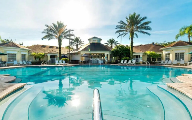 Fan Palm Villa 8150