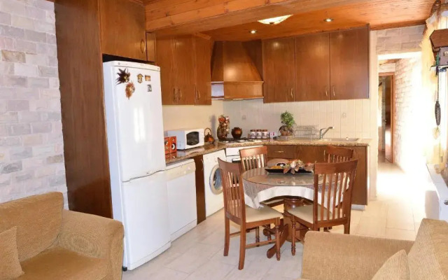 The Love Holiday House