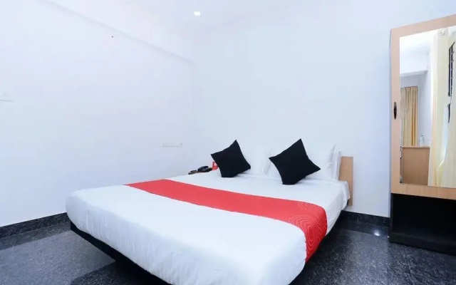 Avittom Cyber Cubez By OYO Rooms