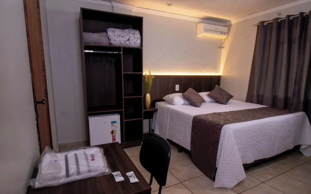 Rosa's Hotel