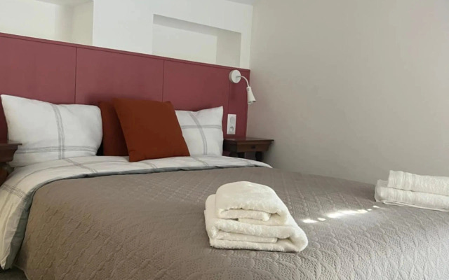 Theia Hotel  Suites-Limoges Centre
