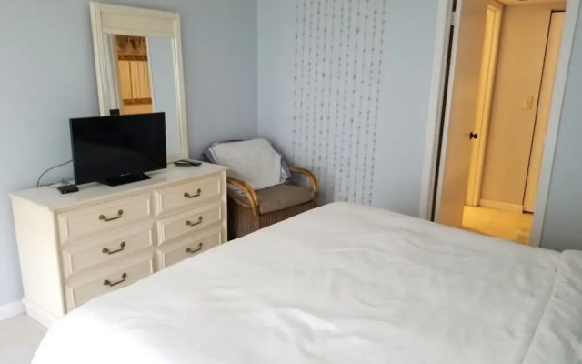 Sea Place 13137 2 Bedroom Condo by RedAwning