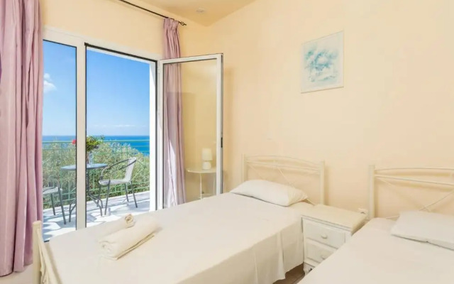 Lourdas Villas Collection